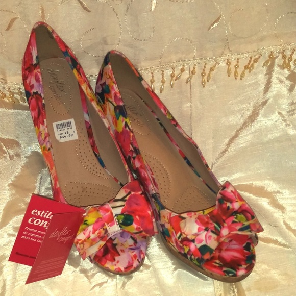 Dexflex Comfort Shoes - DexFlex Comfort Pink Floral Cork Wedge